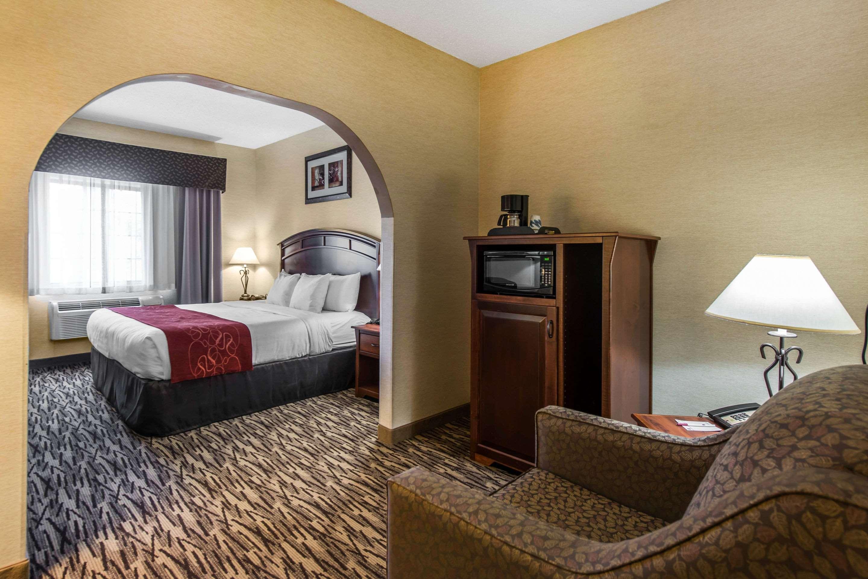 Comfort Suites Golden West On Evergreen Parkway Esterno foto