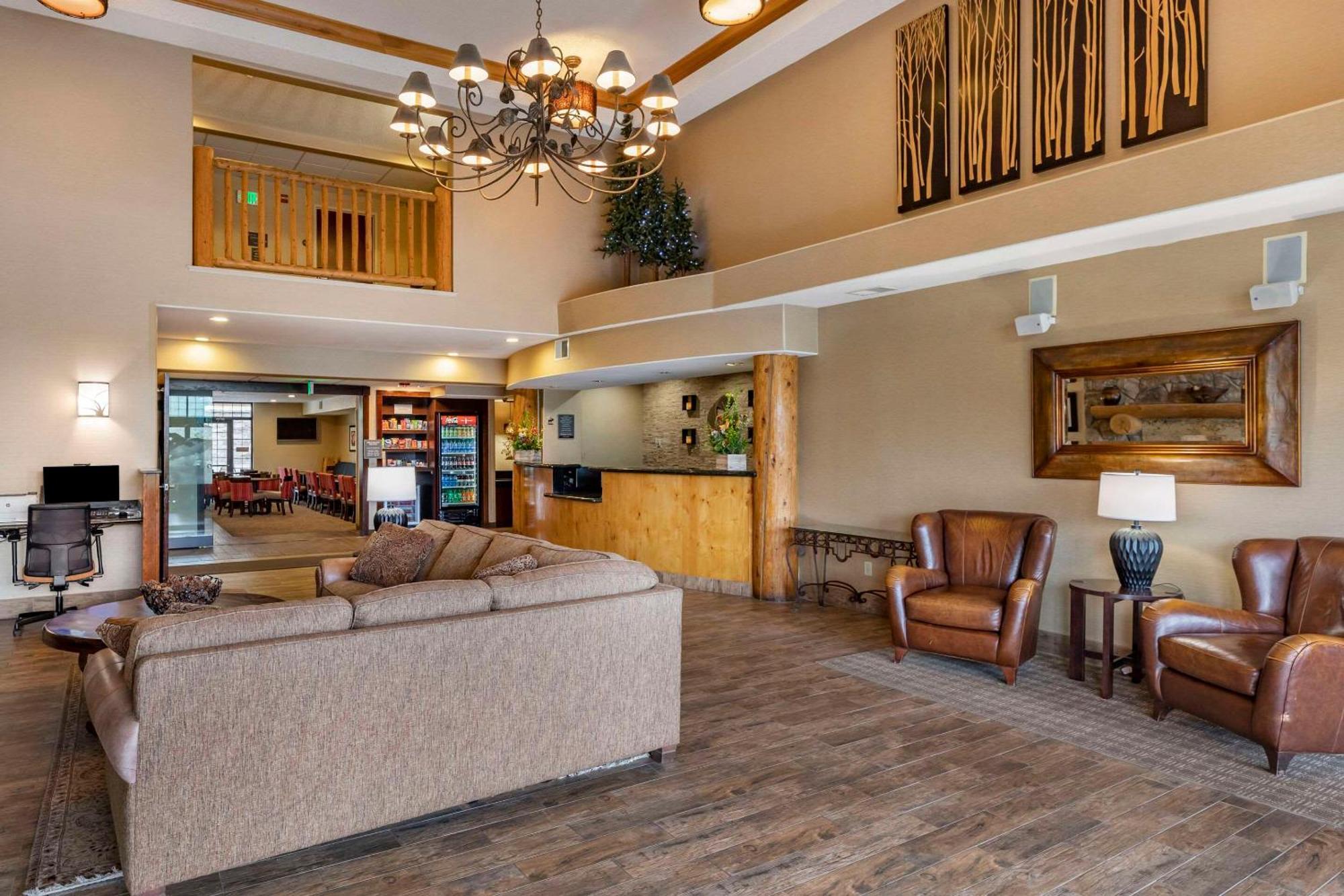 Comfort Suites Golden West On Evergreen Parkway Esterno foto