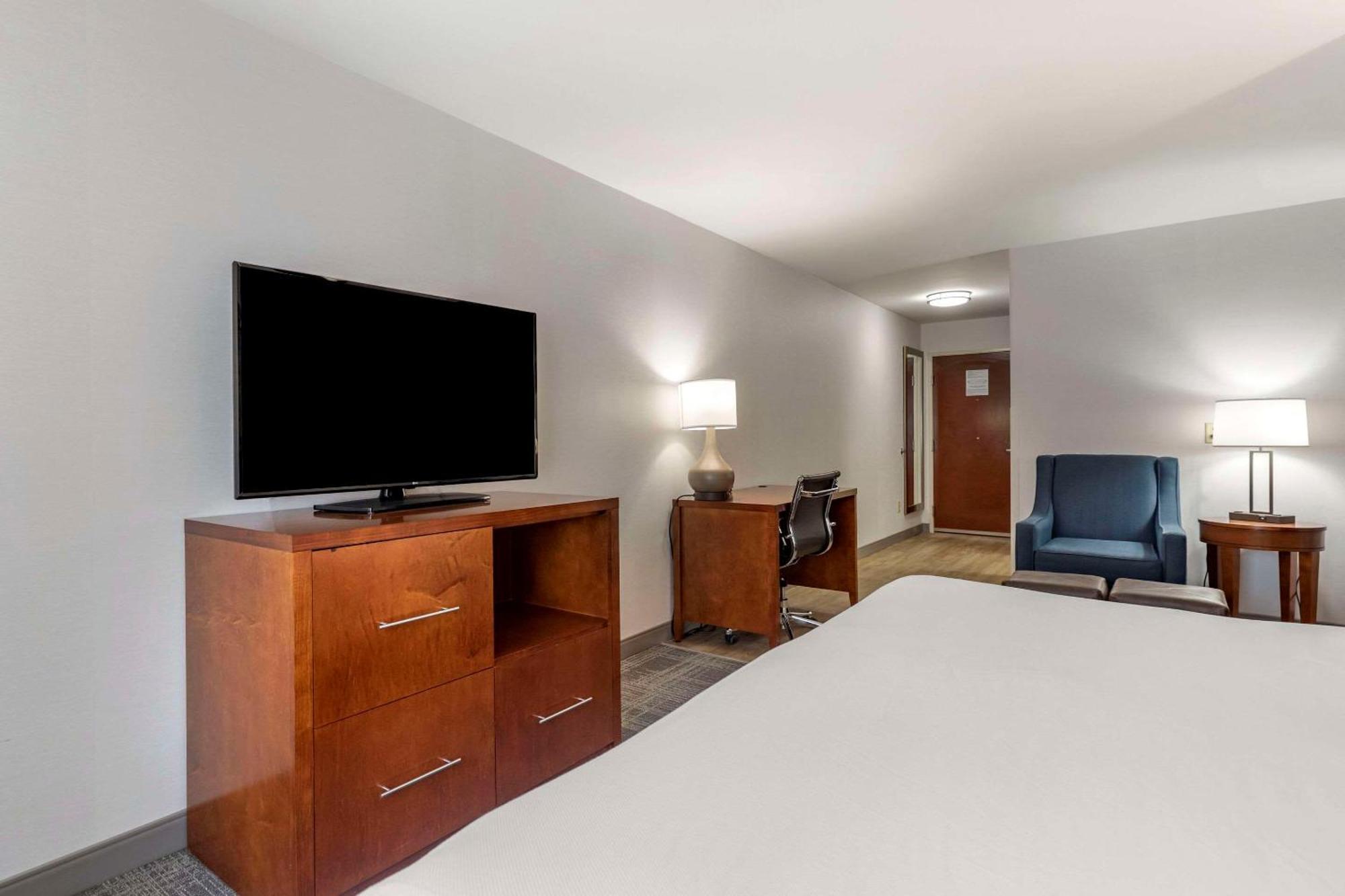 Comfort Suites Golden West On Evergreen Parkway Esterno foto